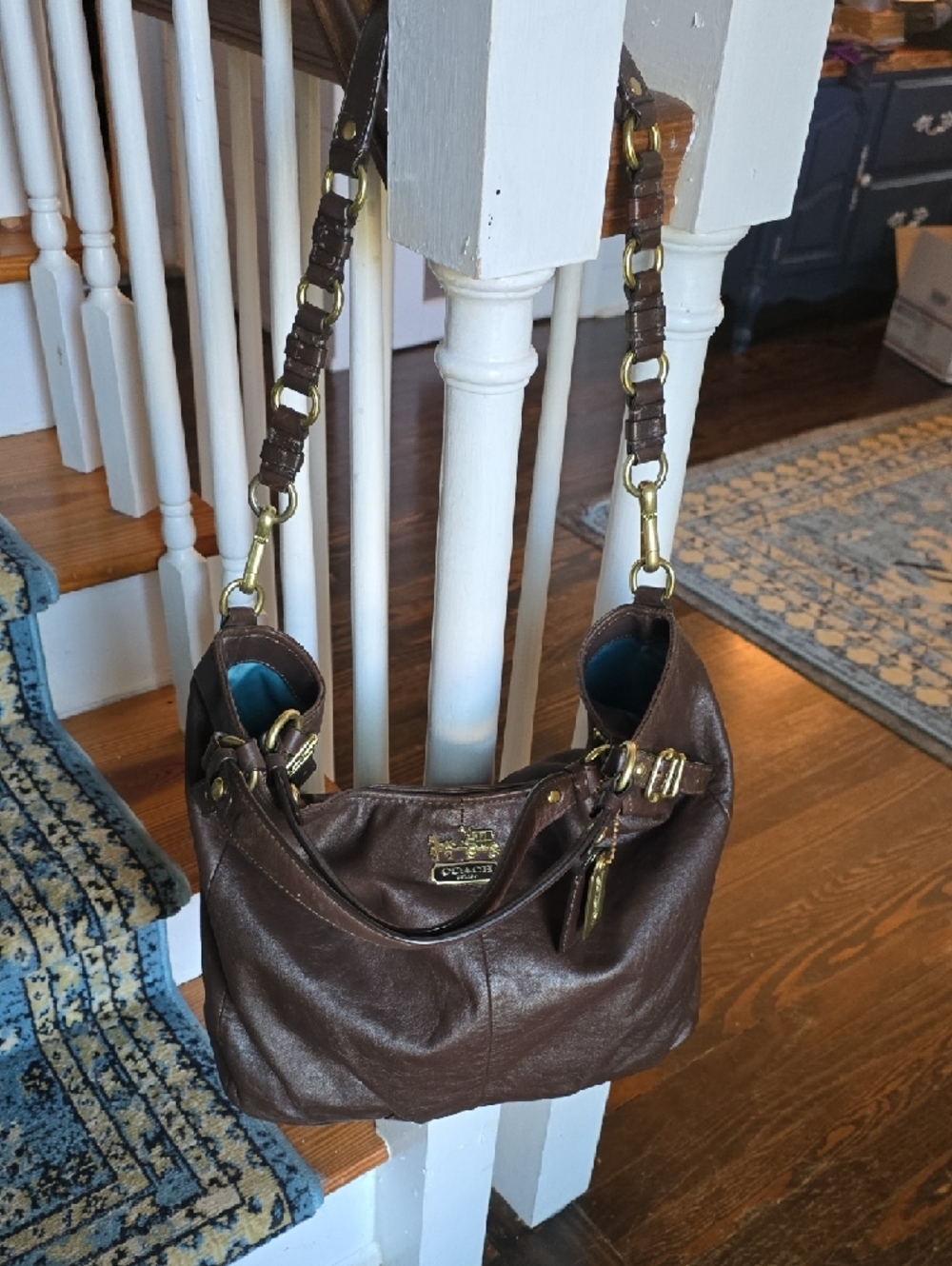 Coach Dark Brown Leather Shoulder Bag with Gold Hardware - Picture 5 of 9